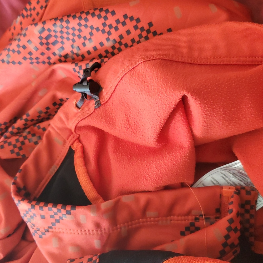 Asics Jacket - Picture 5 of 5